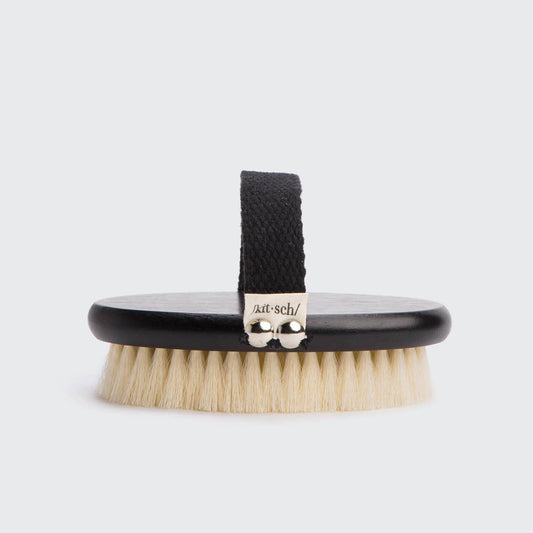 Brosse sèche exfoliante pour le corps