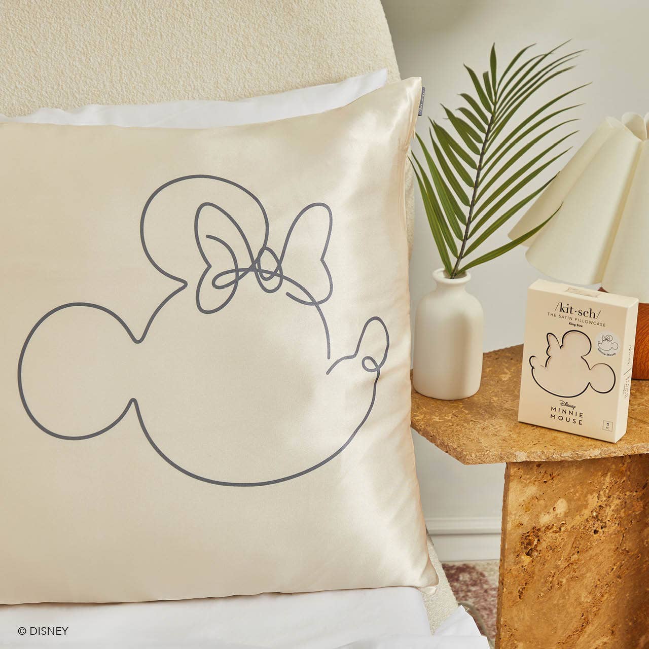 Taie d'oreiller en satin Kitsch & Mickey et Minnie Mrs.Mouse-Cream