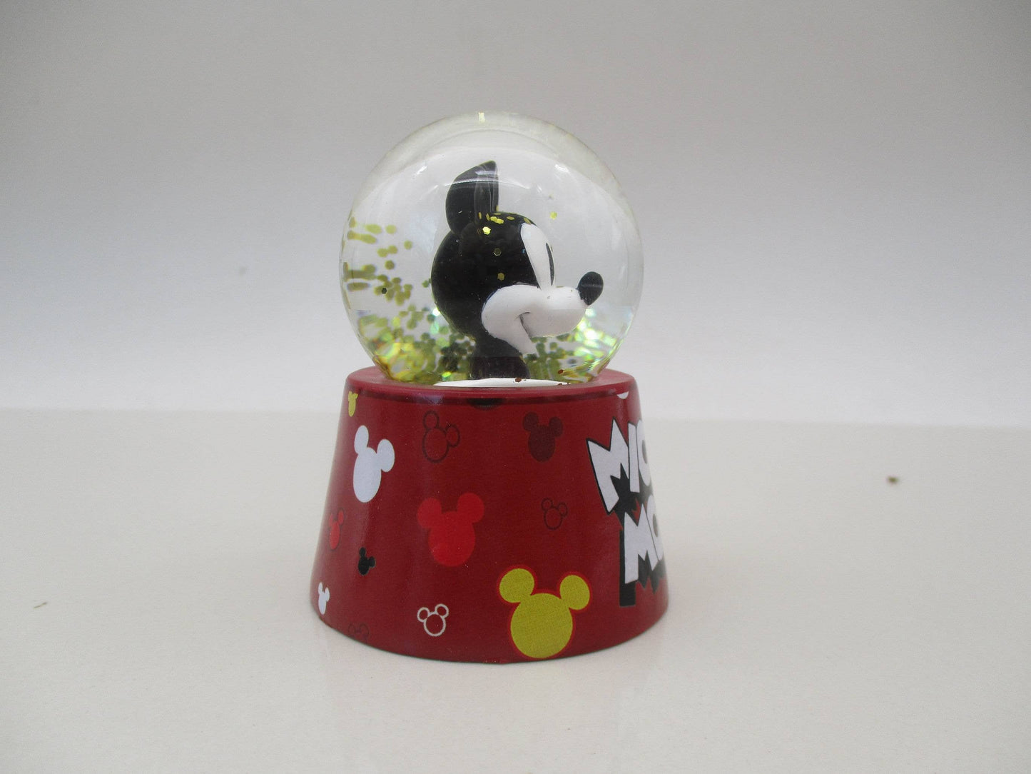 Disney Classiques Boule à Neige Lumineuse Mickey 45mm en Coffret