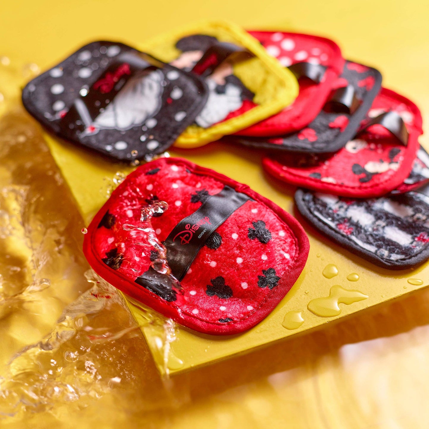 Lingette démaquillante Coffret Cadeau 7 Jours Mickey & Minnie