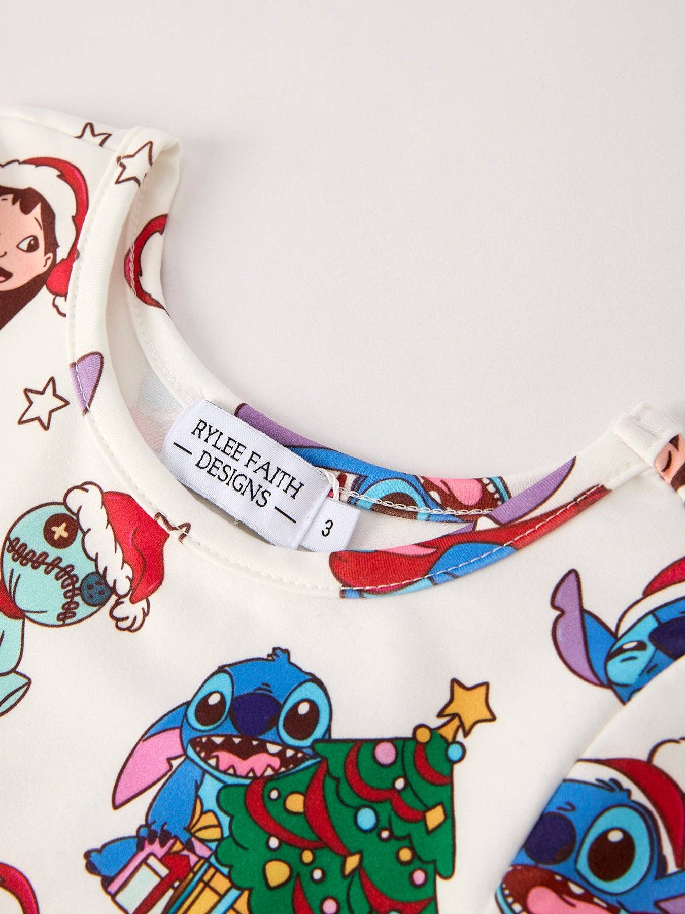 Robe décontractée à manches longues pour filles avec imprimé de personnage d'arbre de Noël d'hiver: GRANDEUR 6 ans